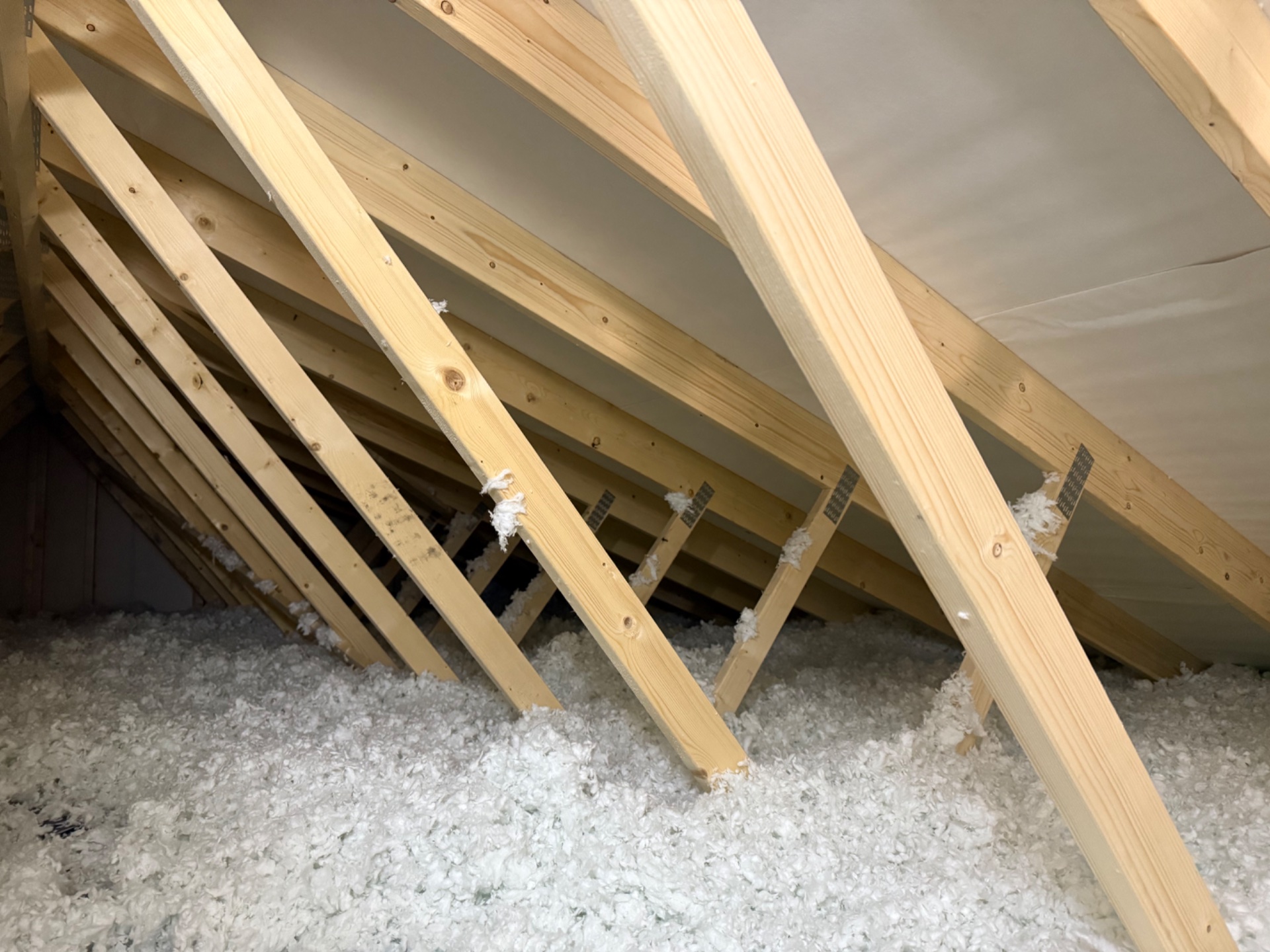 Loftisolering Harstad  - Bilde